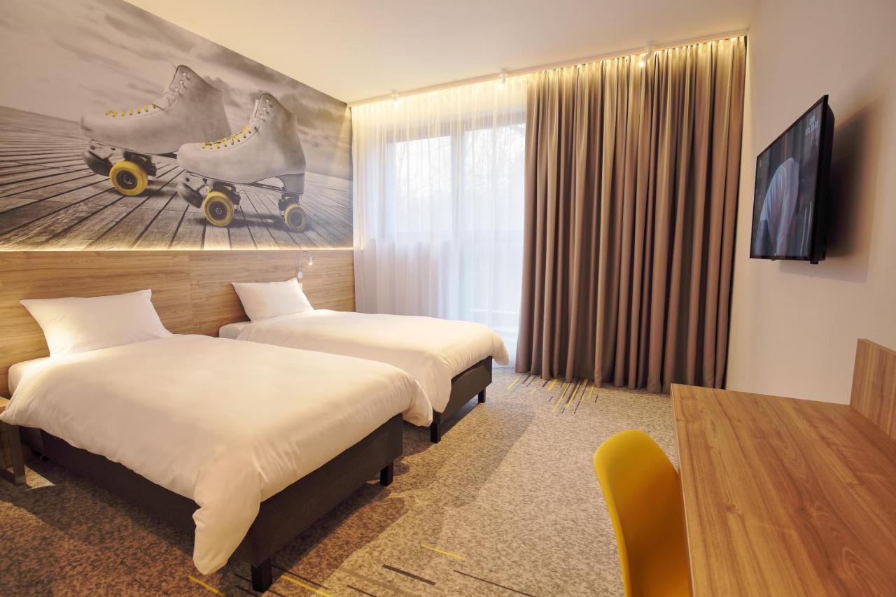 ורוצלב Active Hotel מראה חיצוני תמונה
