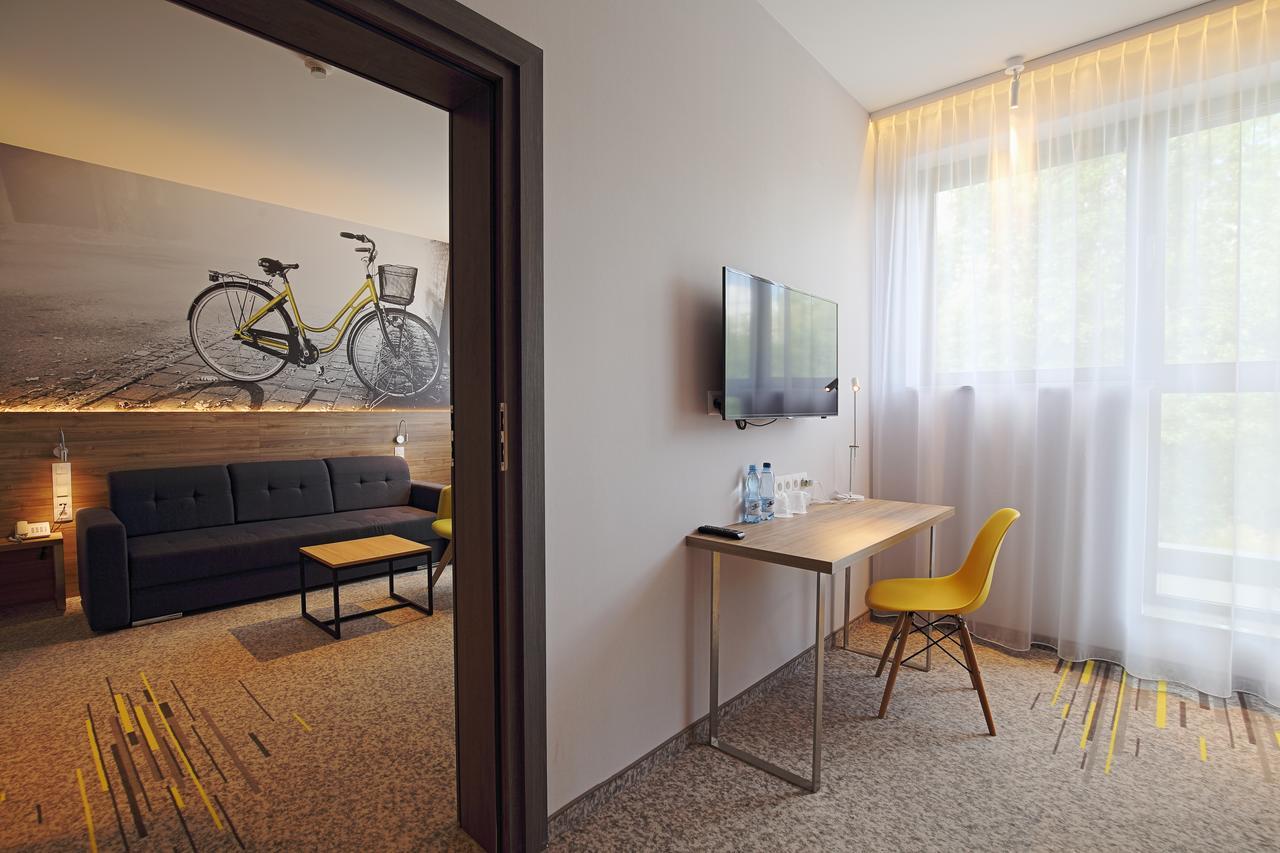 ורוצלב Active Hotel מראה חיצוני תמונה